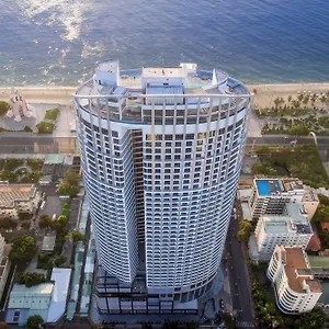 Luxanova Panorama Residences 아파트호텔